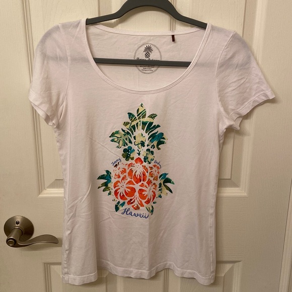 Tommy Bahama Tops - Tommy Bahama Womens Tshirt